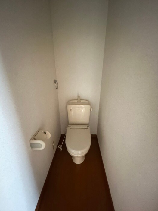 物件内観写真12　(トイレ)