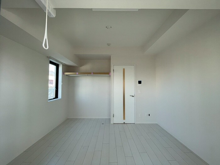 物件内観写真3　(居室)