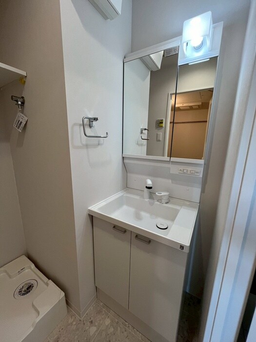 物件内観写真10　(洗面)