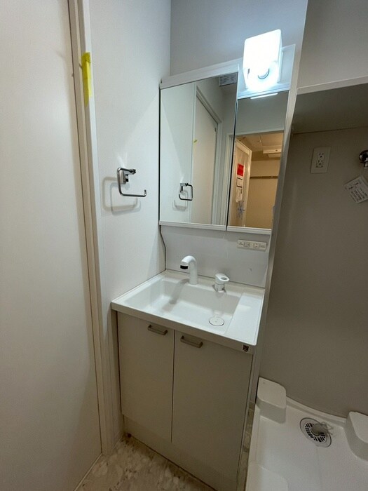 物件内観写真7　(洗面)