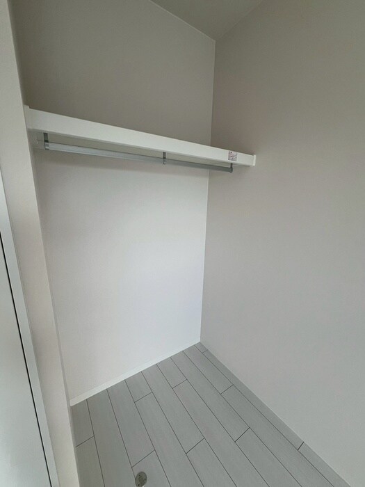 物件内観写真13　(収納)