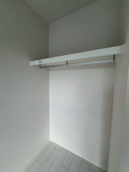 物件内観写真13　(収納)