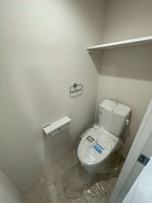 物件内観写真9　(トイレ)