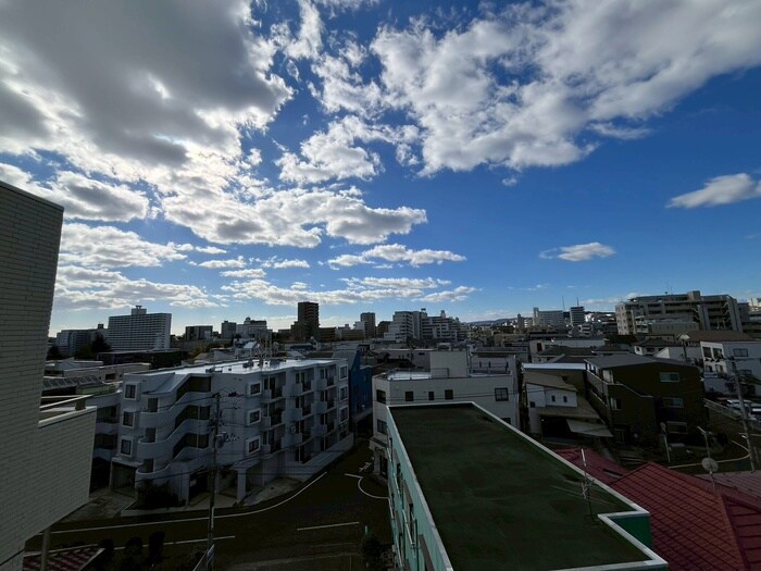 物件内観写真18　(室内からの展望)