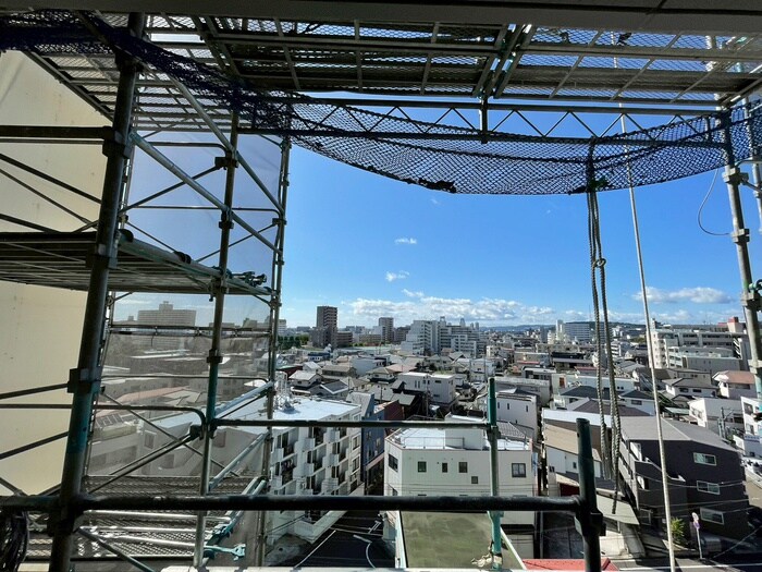 物件内観写真18　(室内からの展望)