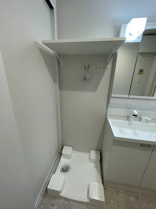 物件内観写真21　(洗濯機置場)