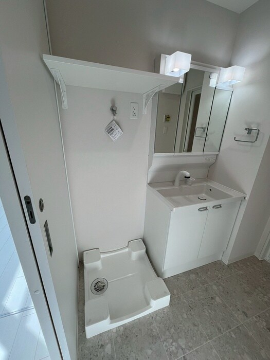 物件内観写真21　(洗濯機置場)