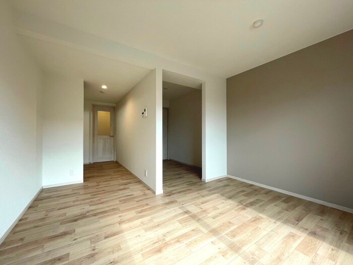 物件内観写真6　(居室)