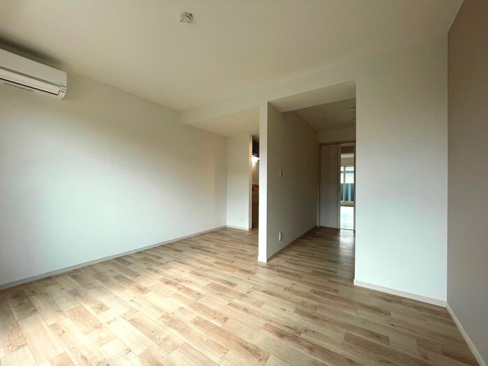 物件内観写真7　(居室)