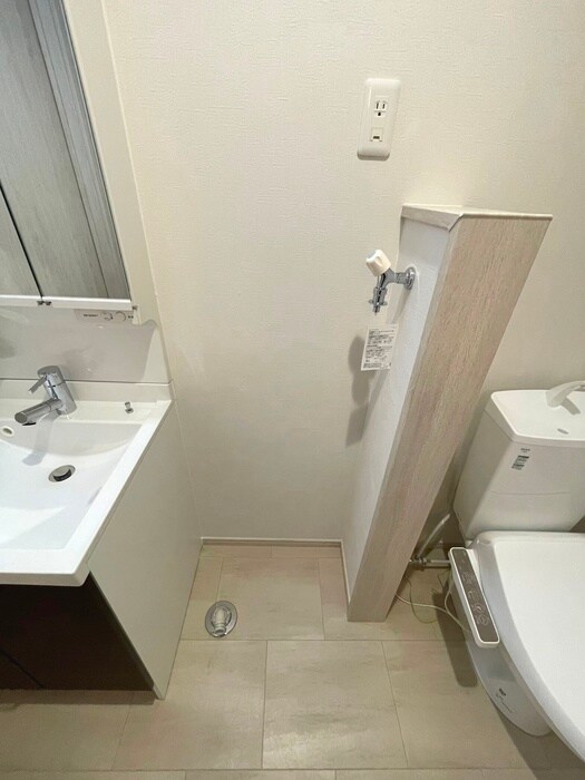 物件内観写真11　(洗濯機置場)