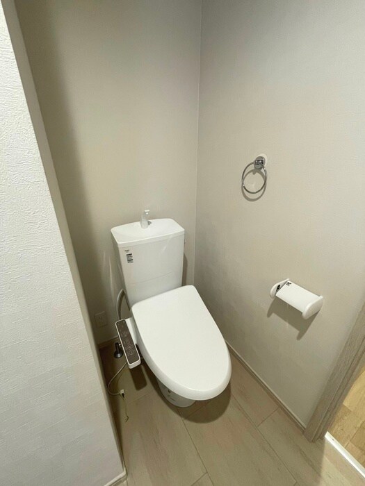 物件内観写真13　(トイレ)