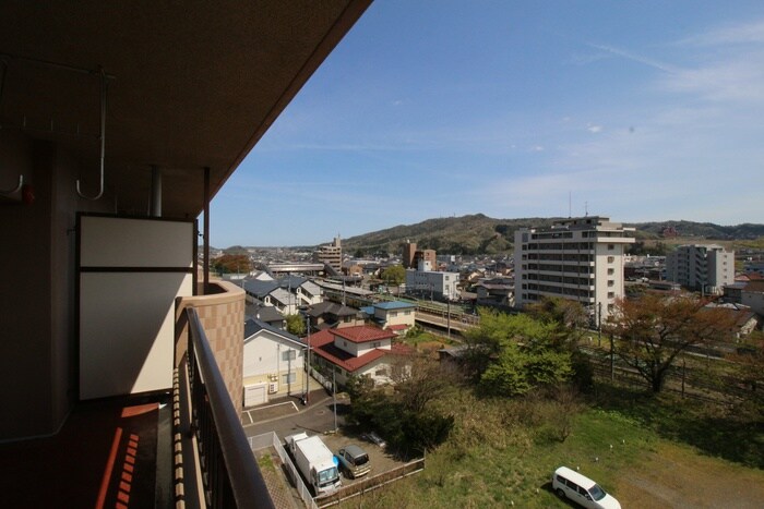 物件内観写真20　(室内からの展望)