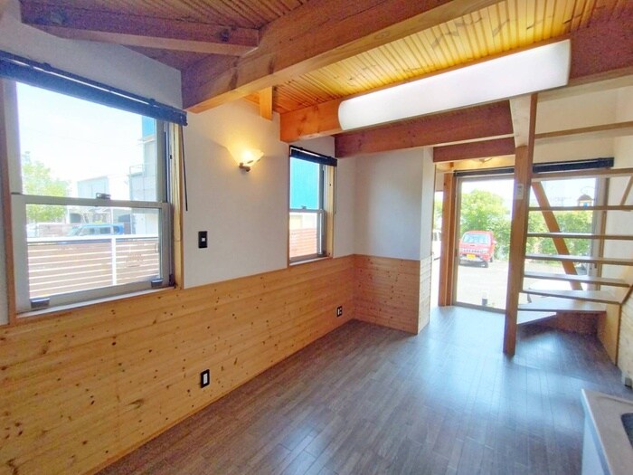 物件内観写真16　(居室)