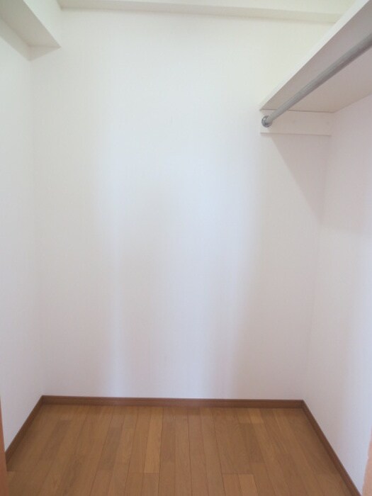 物件内観写真13　(収納)