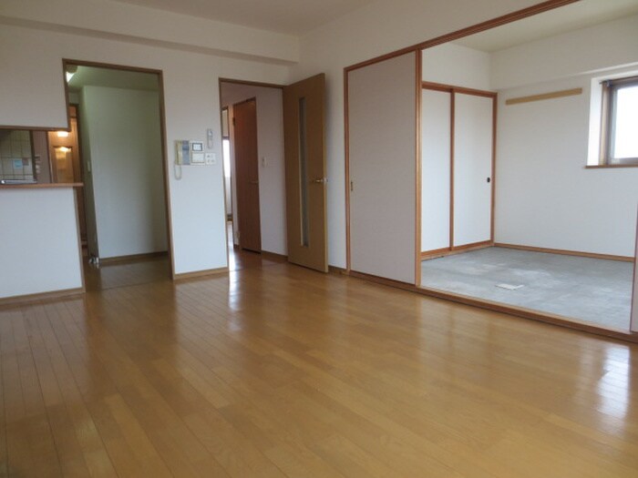 物件内観写真15　(居室)