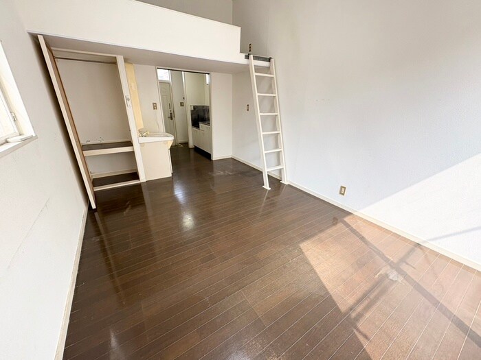 物件内観写真7　(居室)