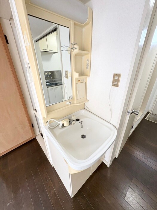 物件内観写真14　(洗面)