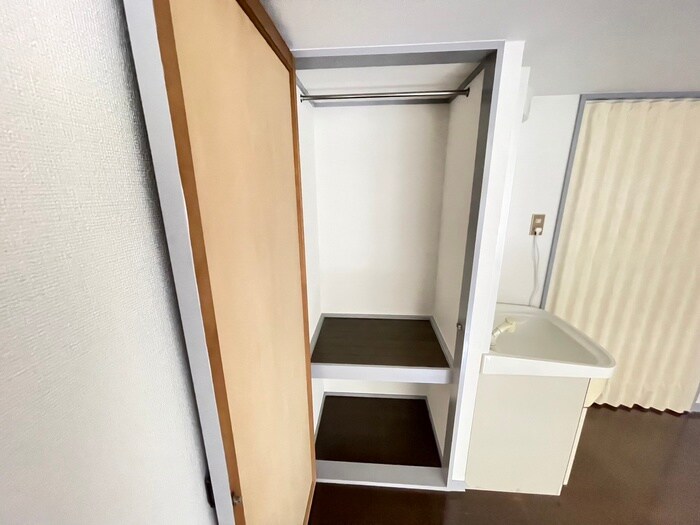 物件内観写真17　(収納)