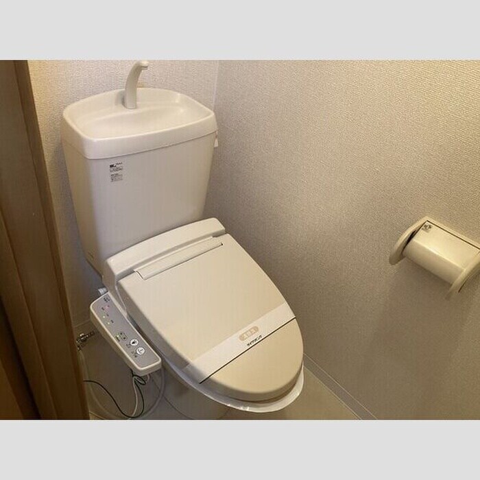 物件内観写真11　(トイレ)