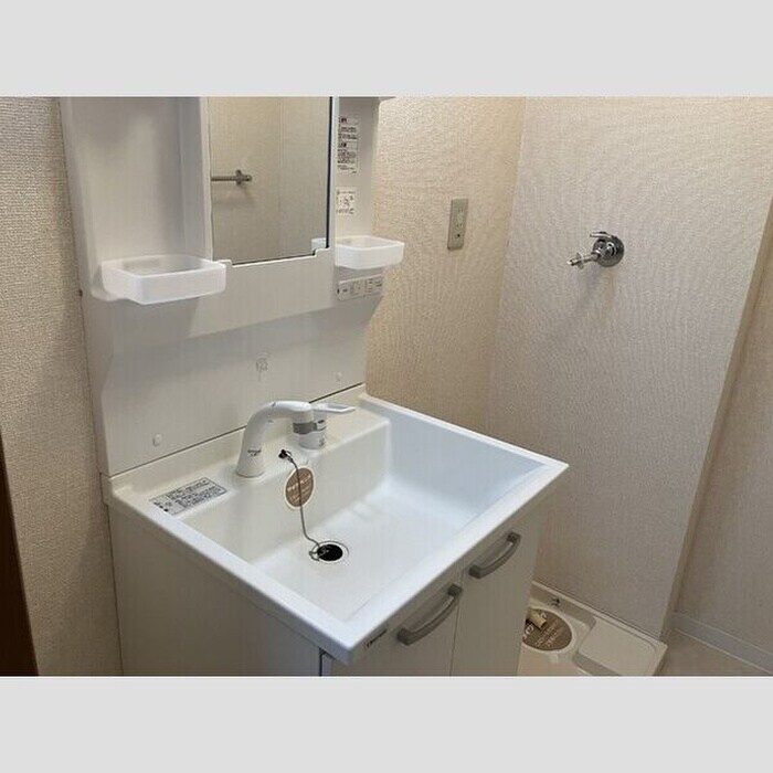 物件内観写真12　(洗面)