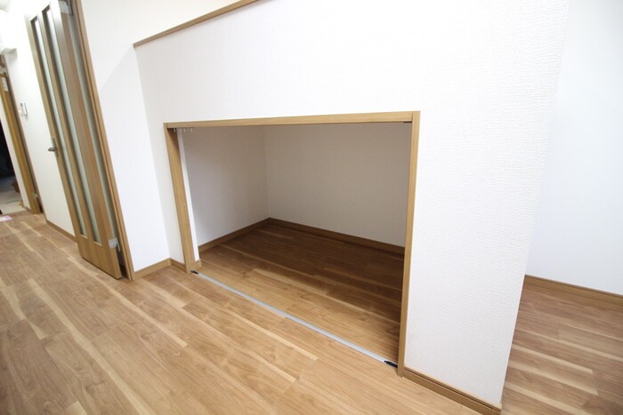 物件内観写真10　(収納)