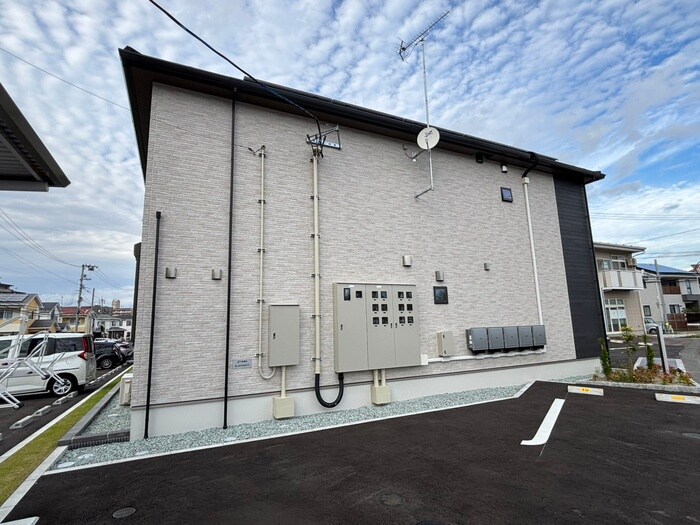 物件外観写真6　(外観写真)