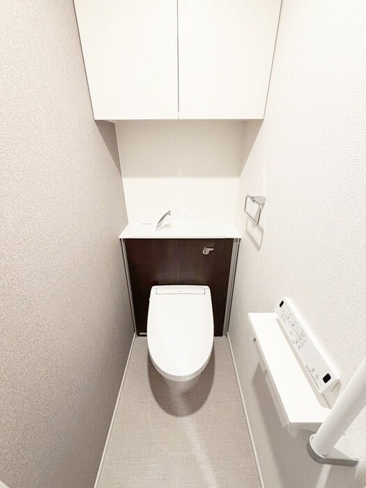 物件内観写真11　(トイレ)