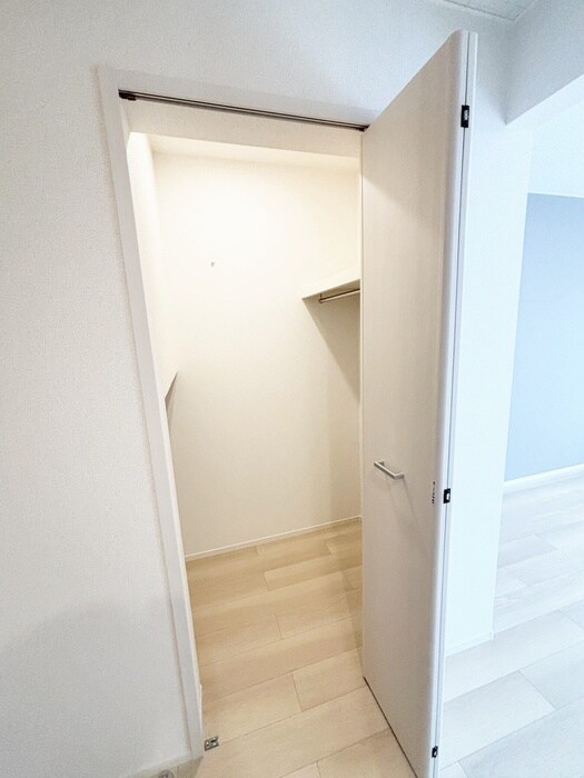 物件内観写真13　(収納)