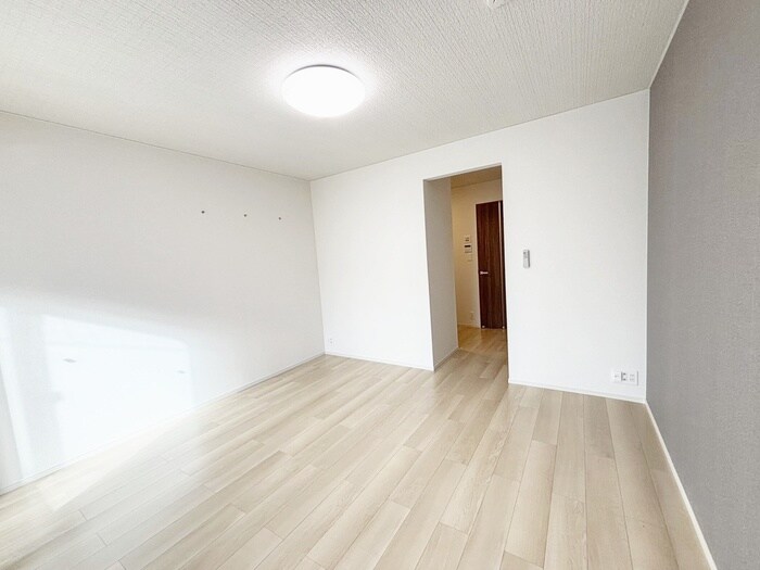 物件内観写真18　(居室)