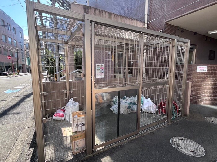 物件外観写真6　(建物設備)