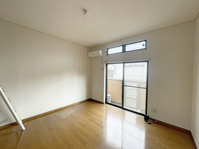 物件内観写真18　(居室)