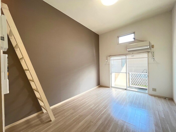 物件内観写真9　(居室)