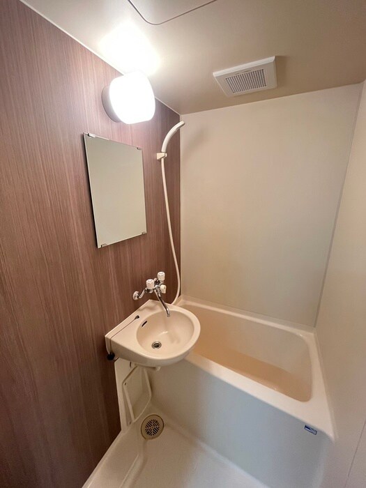 物件内観写真13　(バス／シャワールーム等)