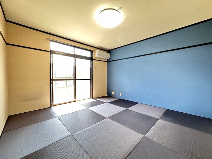 物件内観写真8　(居室)
