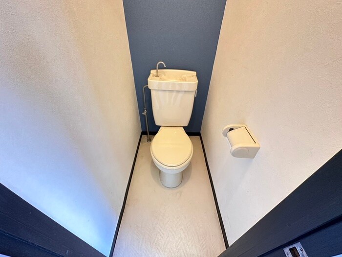 物件内観写真12　(トイレ)