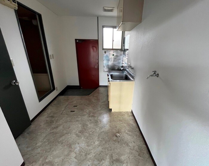 物件内観写真17　(廊下)