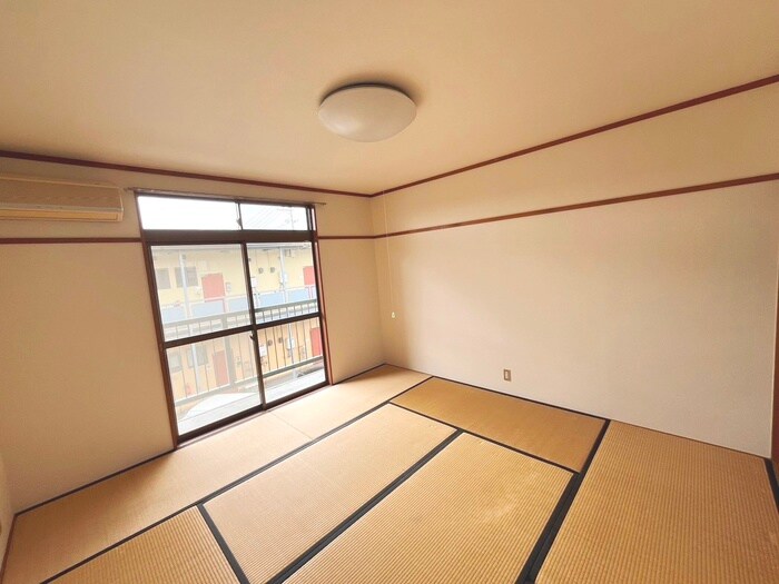 物件内観写真18　(居室)