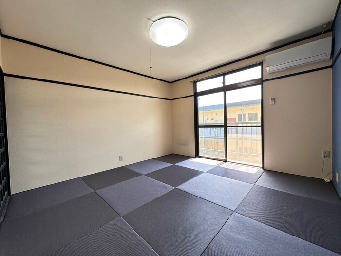 物件内観写真18　(居室)