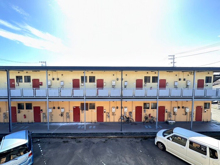 物件内観写真22　(室内からの展望)