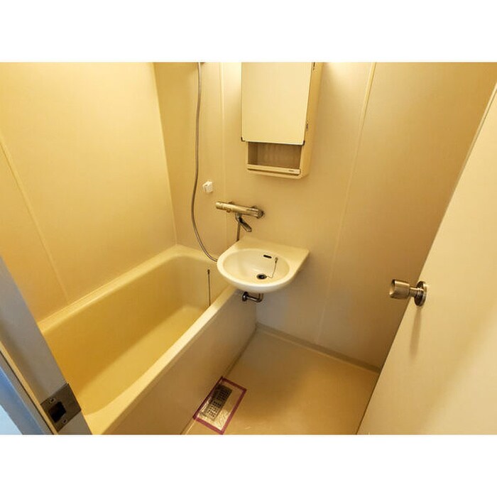 物件内観写真12　(バス／シャワールーム等)