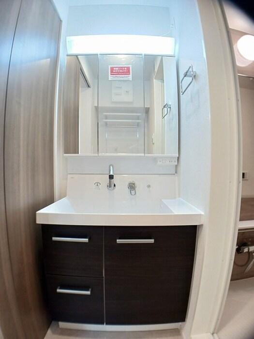 物件内観写真6　(洗面)