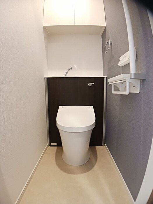 物件内観写真6　(トイレ)