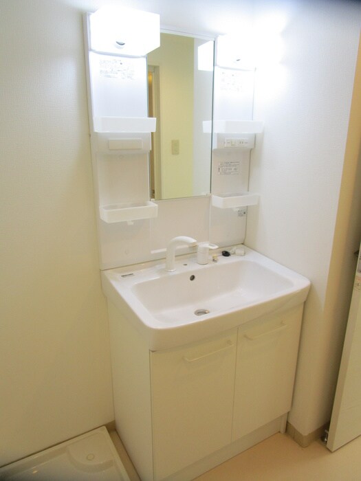 物件内観写真12　(洗面)