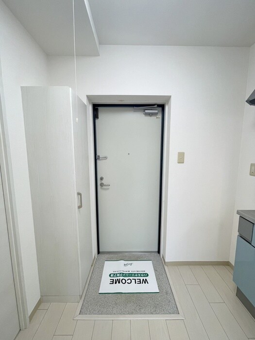物件内観写真14　(玄関)
