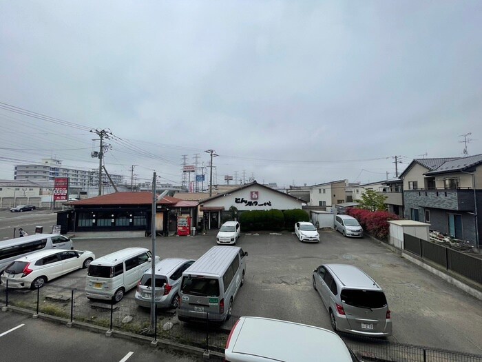 物件内観写真20　(室内からの展望)