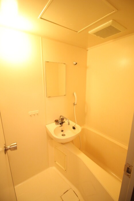 物件内観写真11　(バス／シャワールーム等)
