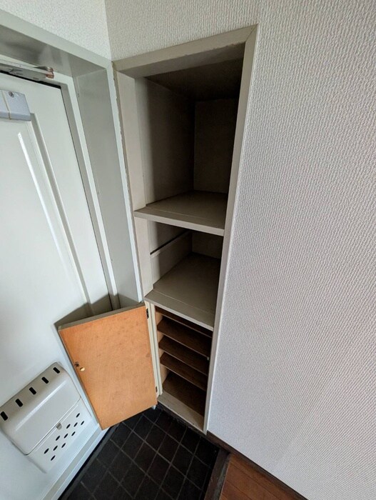 物件内観写真22　(靴箱)