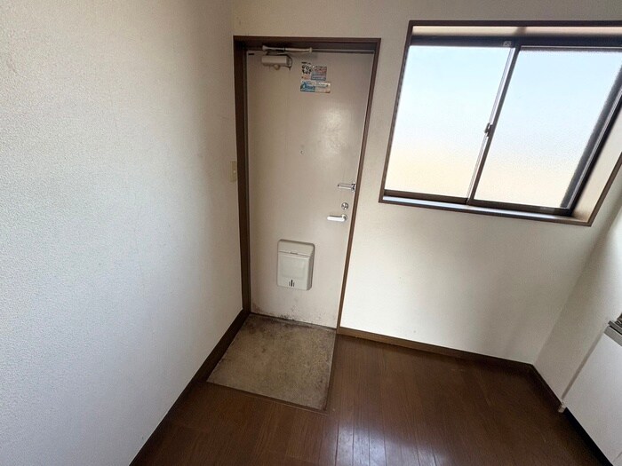 物件内観写真20　(玄関)