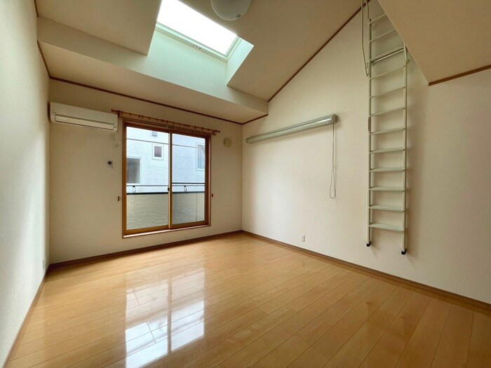 物件内観写真7　(居室)