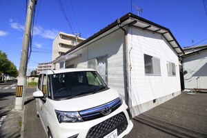 伊藤方貸家外観写真